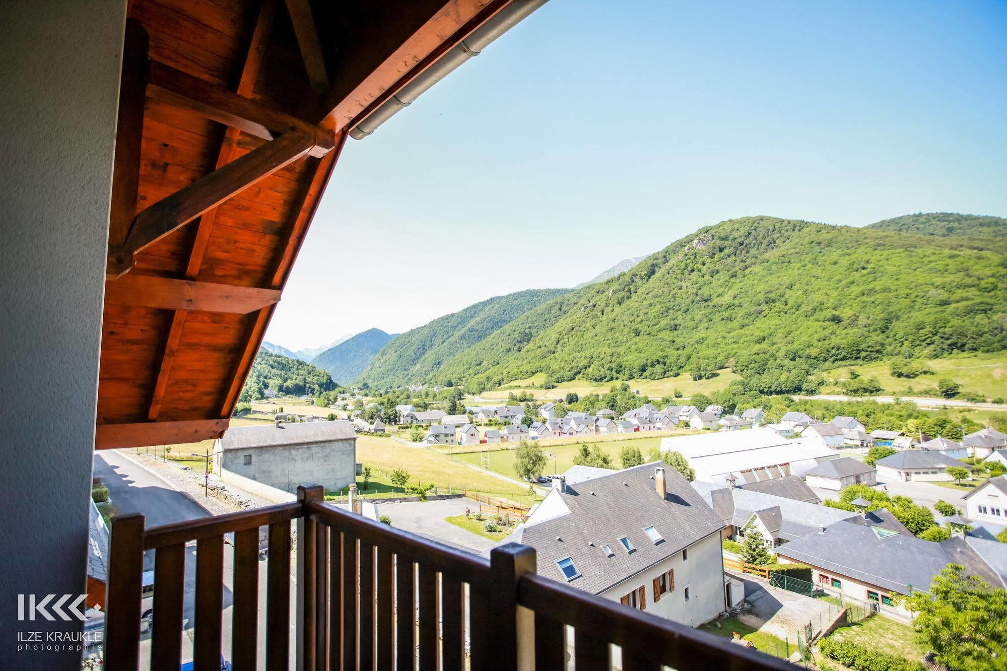 Residence Balcons De La Neste Arreau Eksteriør bilde